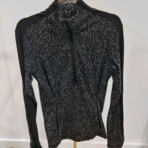 Black and White Speckled Long Sleeve Top